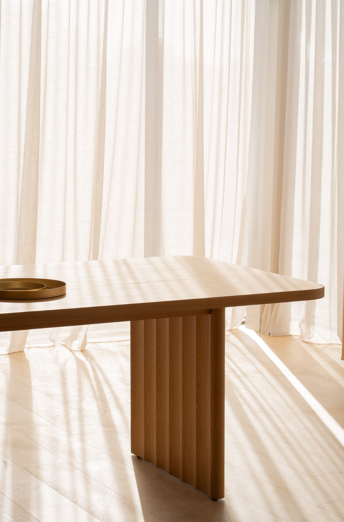 Brooklyn American Oak Dining Table