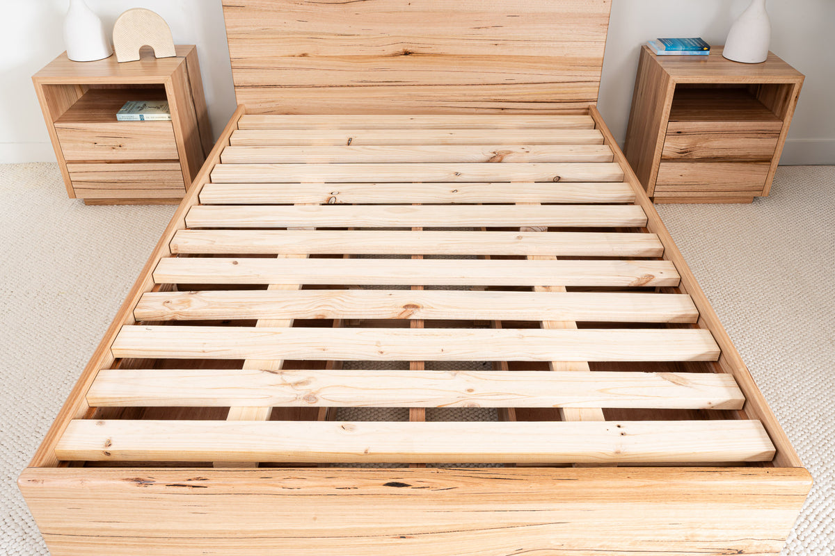 York Curve 4 Drawer Bookcase Messmate Bed Frame