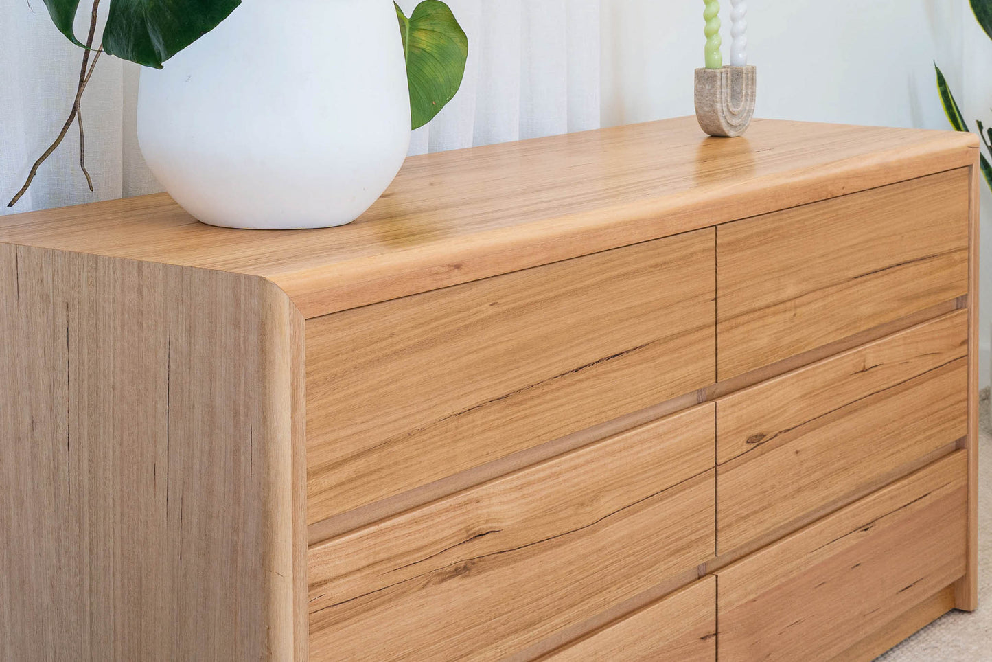 Yakka™️ Feature Grade Tasmanian Oak Bed Frame - Made in Australia