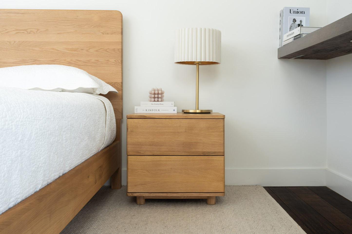 Ex Demo 1 x Solara Eclipse Solid American Oak Bedside Table
