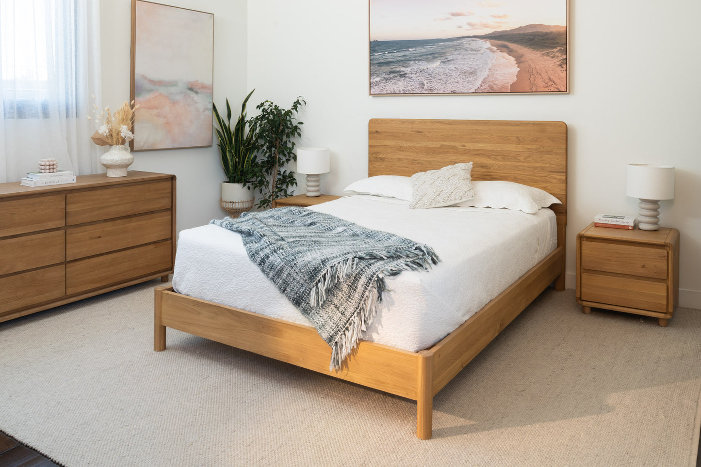 Ex Demo Queen Solara Haven Solid American Oak Bed Frame
