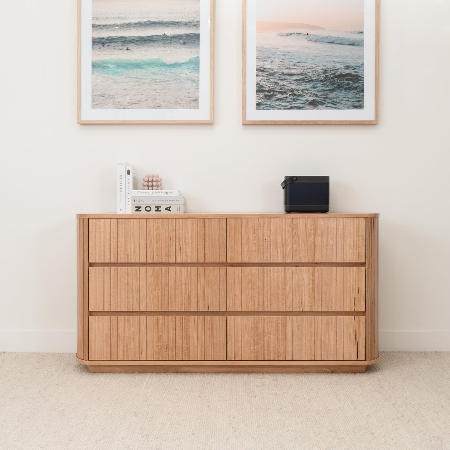 Louka Messmate Dresser