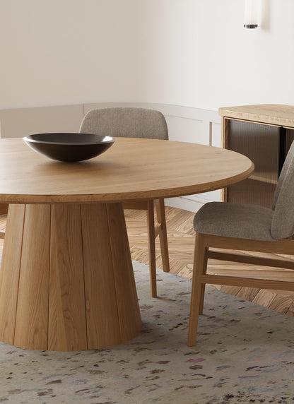 Blossom American Oak Round Dining Table