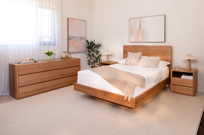 Cape Town Tasmanian Oak Dresser