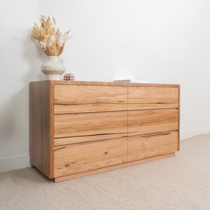 Cape Town Messmate Dresser