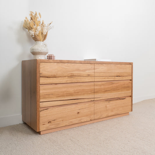 Cape Town Messmate Dresser
