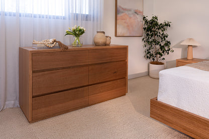 Cape Town Tasmanian Oak Dresser