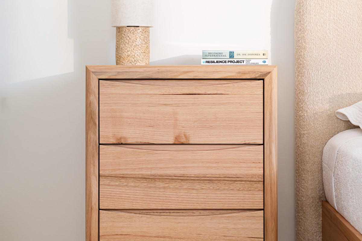 Yakka Cloud Tasmanian Oak Feature Grade Bedside Table