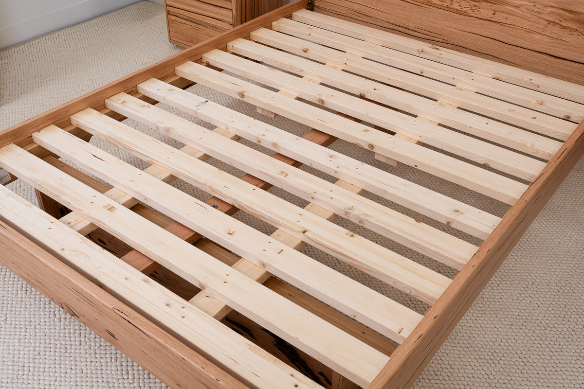 Kobe Curve Messmate Bed Frame