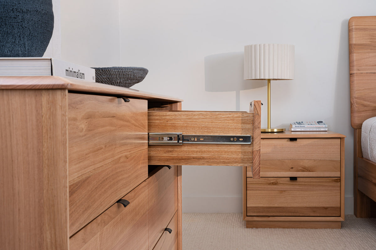 Monaco Messmate Dresser