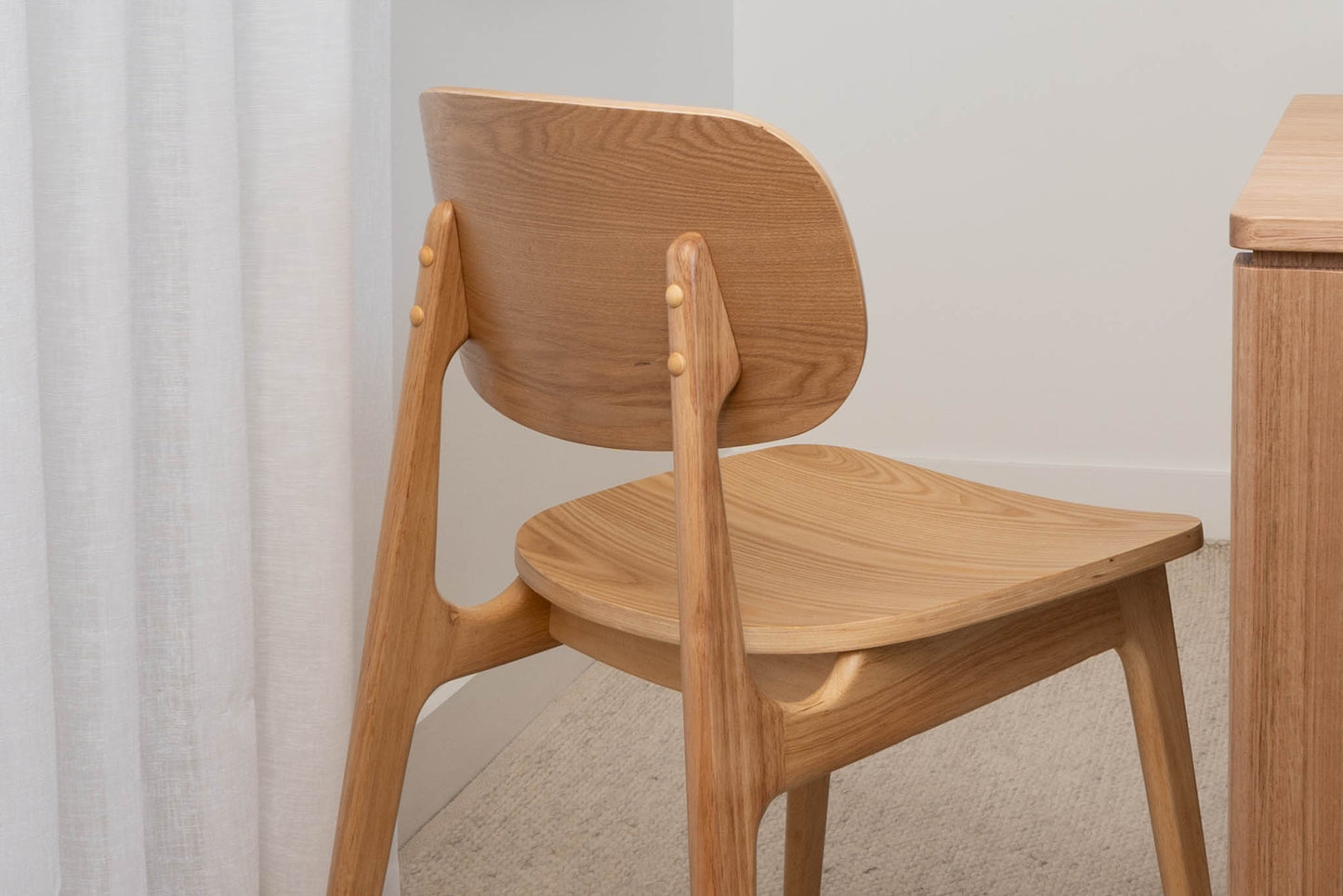 Bergen Dining Chair (Natural with Solid Seat)