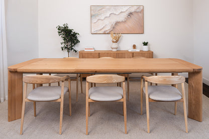 Juniper American Oak Extension Dining Table