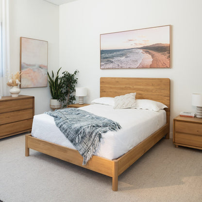 Ex Demo Queen Solara Haven Solid American Oak Bed Frame