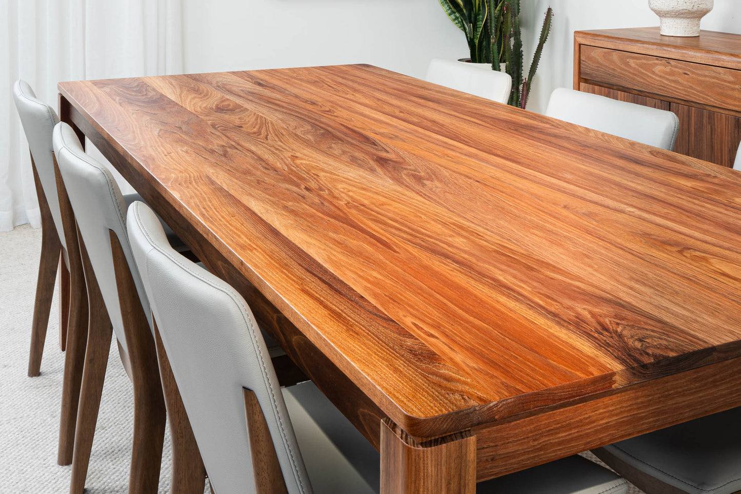 Yakka™️ Blackwood Heritage Dining Table