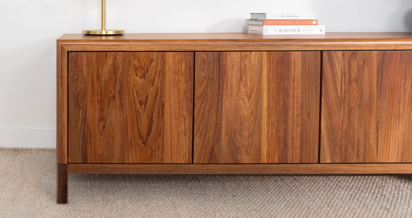 Yakka™️ Blackwood Heritage Entertainment Unit