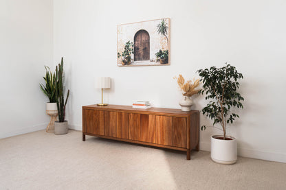 Yakka™️ Blackwood Heritage Entertainment Unit