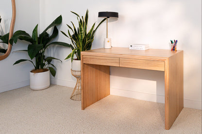 Yakka Tasmanian Oak Signature Desk