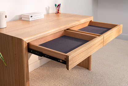 Yakka Tasmanian Oak Signature Desk