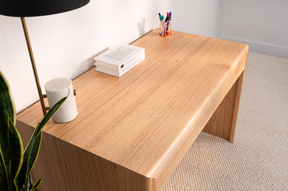 Yakka Tasmanian Oak Signature Desk