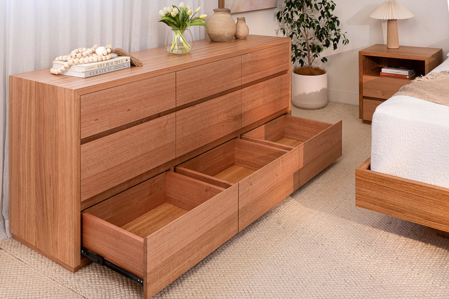 Cape Town Tasmanian Oak Dresser