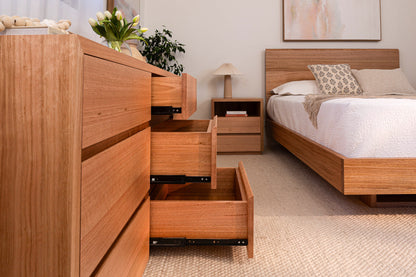 Cape Town Tasmanian Oak Dresser