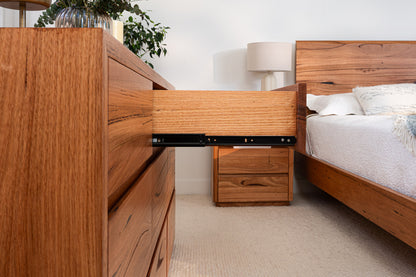 Cape Town Messmate Dresser (Honey Oak Stain)