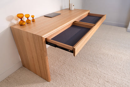 Yakka Tasmanian Oak Signature Desk