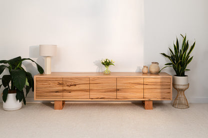 Hermes Messmate Entertainment Unit