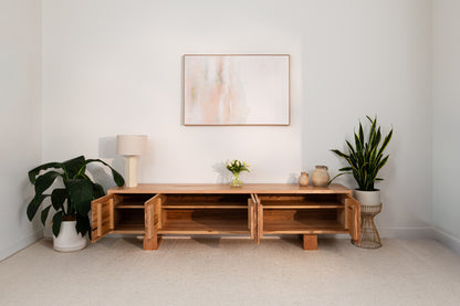 Hermes Messmate Entertainment Unit