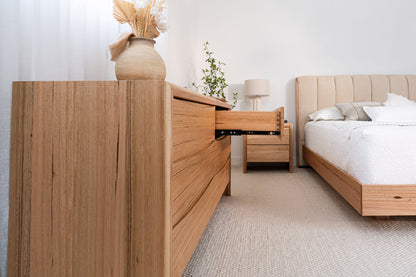 Yakka Cloud Tasmanian Oak Feature Grade Dresser