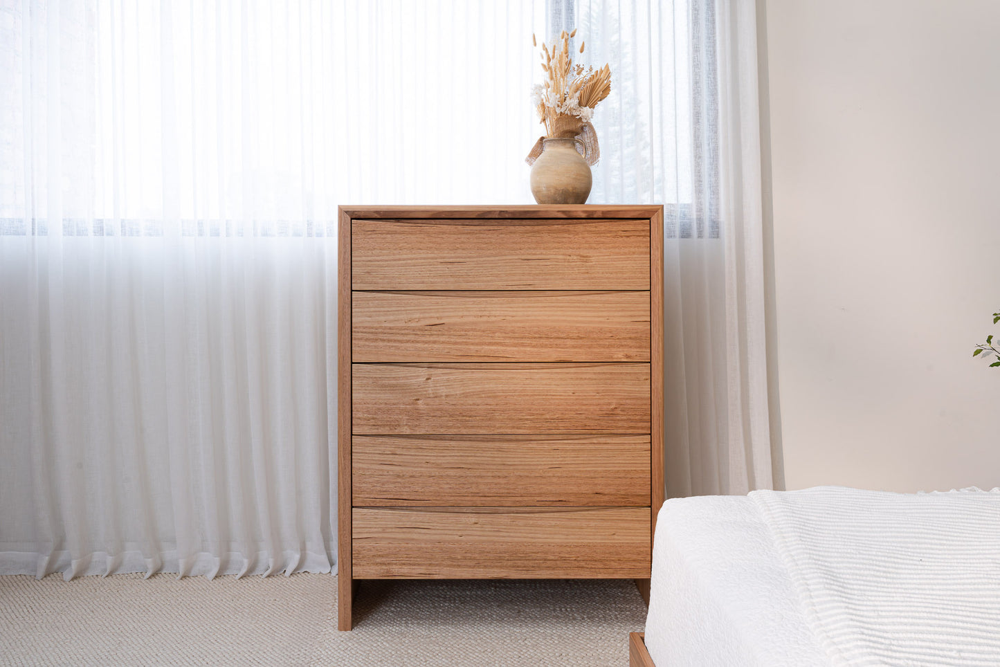 Yakka Cloud Tasmanian Oak Feature Grade Tallboy