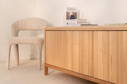 Yakka Tasmanian Oak Feature Grade Entertainment Unit