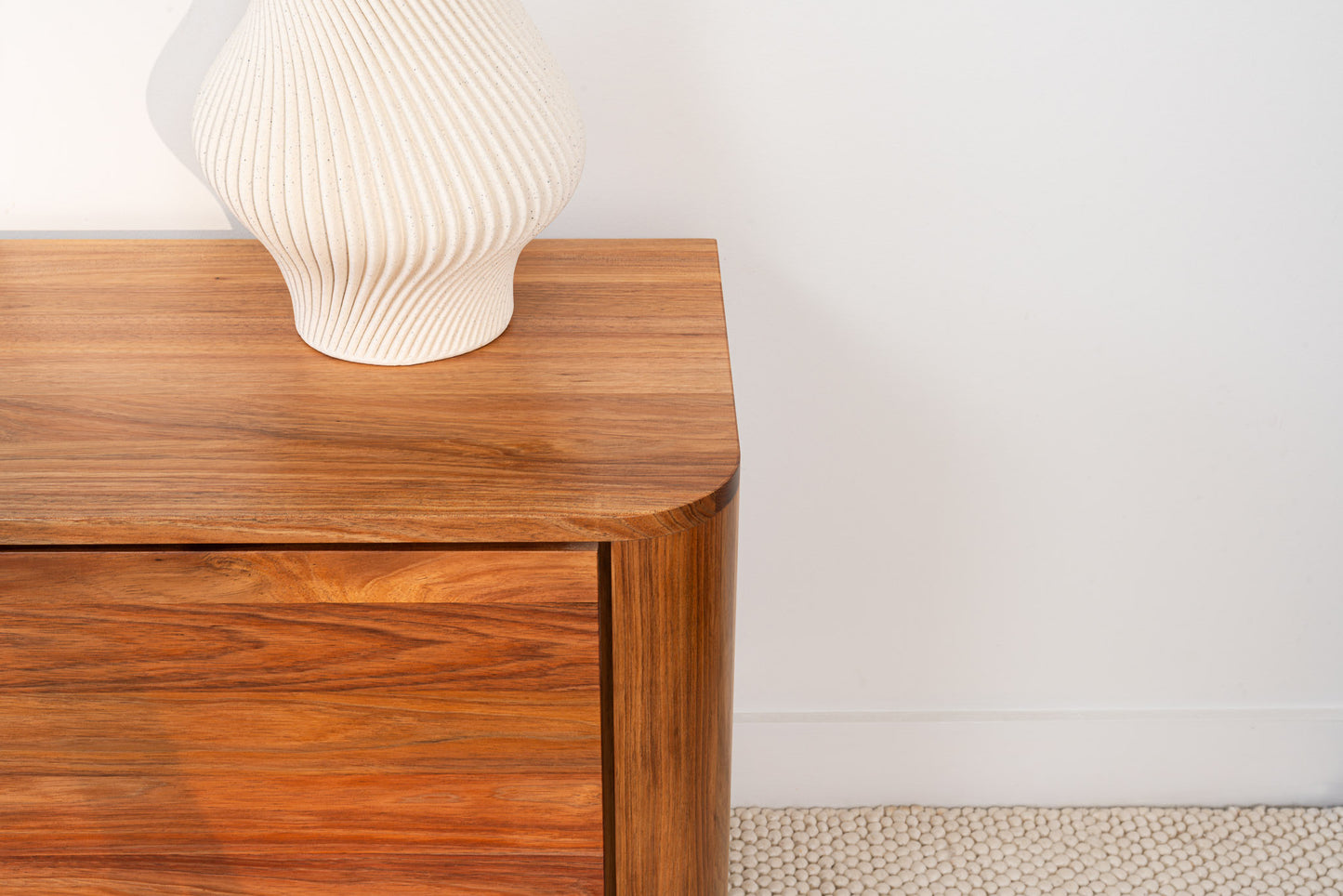 Marlow Blackwood Heritage Entertainment Unit
