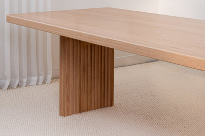 Hermes Curve Vic Ash Signature Dining Table
