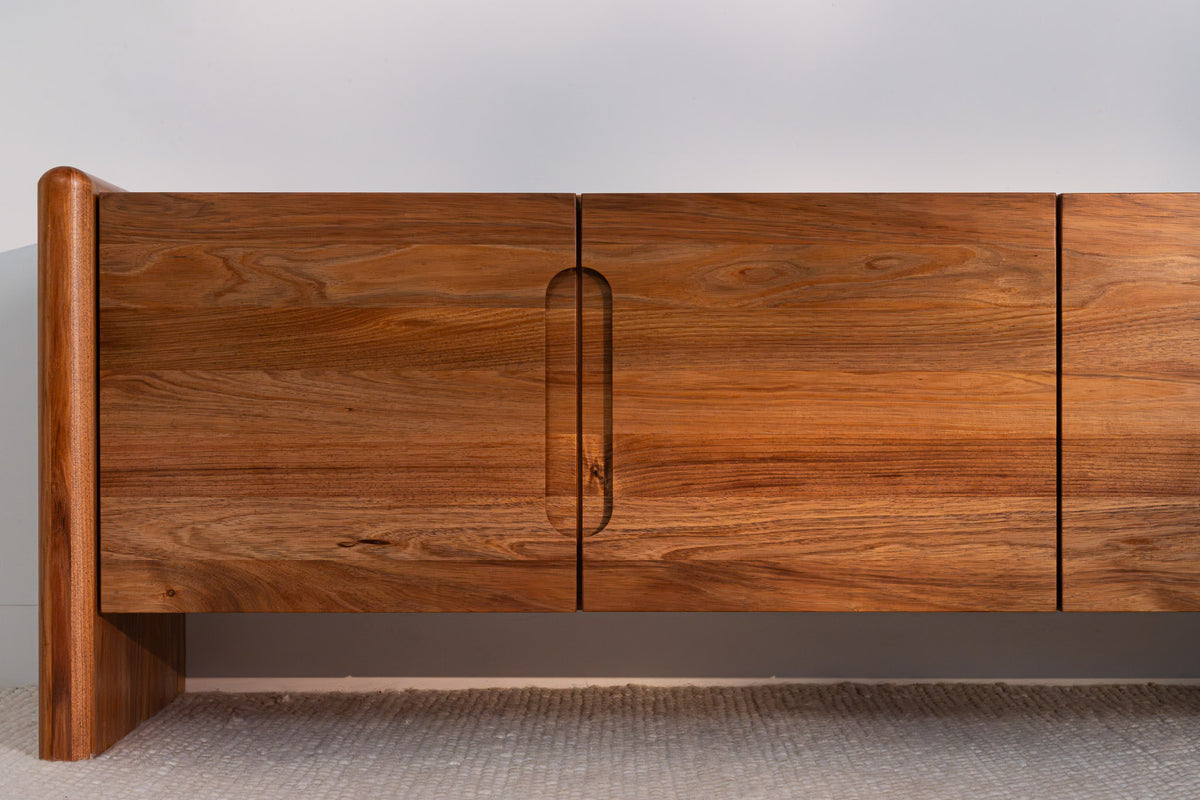 Halo Blackwood Heritage Entertainment Unit