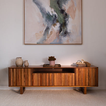 Dion Blackwood Heritage Entertainment Unit