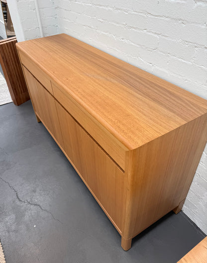 Ex Demo 1.6m Yakka Tasmanian Oak Feature Grade Sideboard & Buffet - Brisbane Showroom