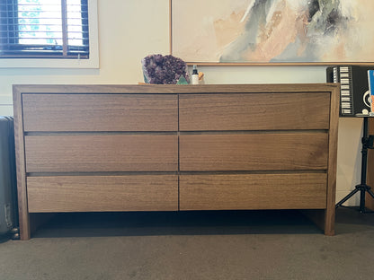 Ex Demo Zion 6 Drawer Dresser (Maple Stain)