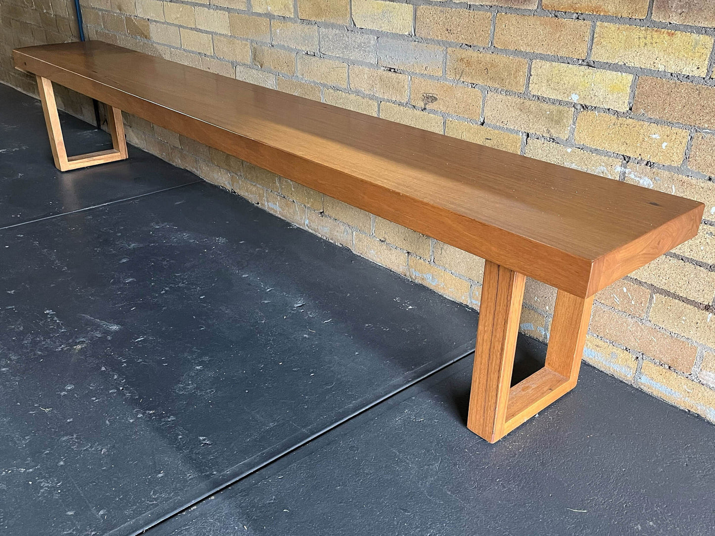 Ex Demo 2.6m Solid Messmate Bench Seat - Available in Brisbane Showroom