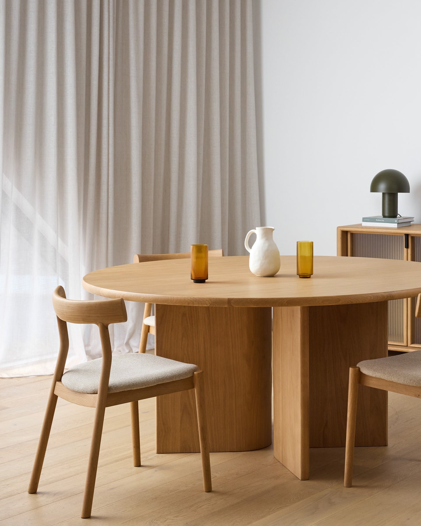 Mila American Oak Round Dining Table