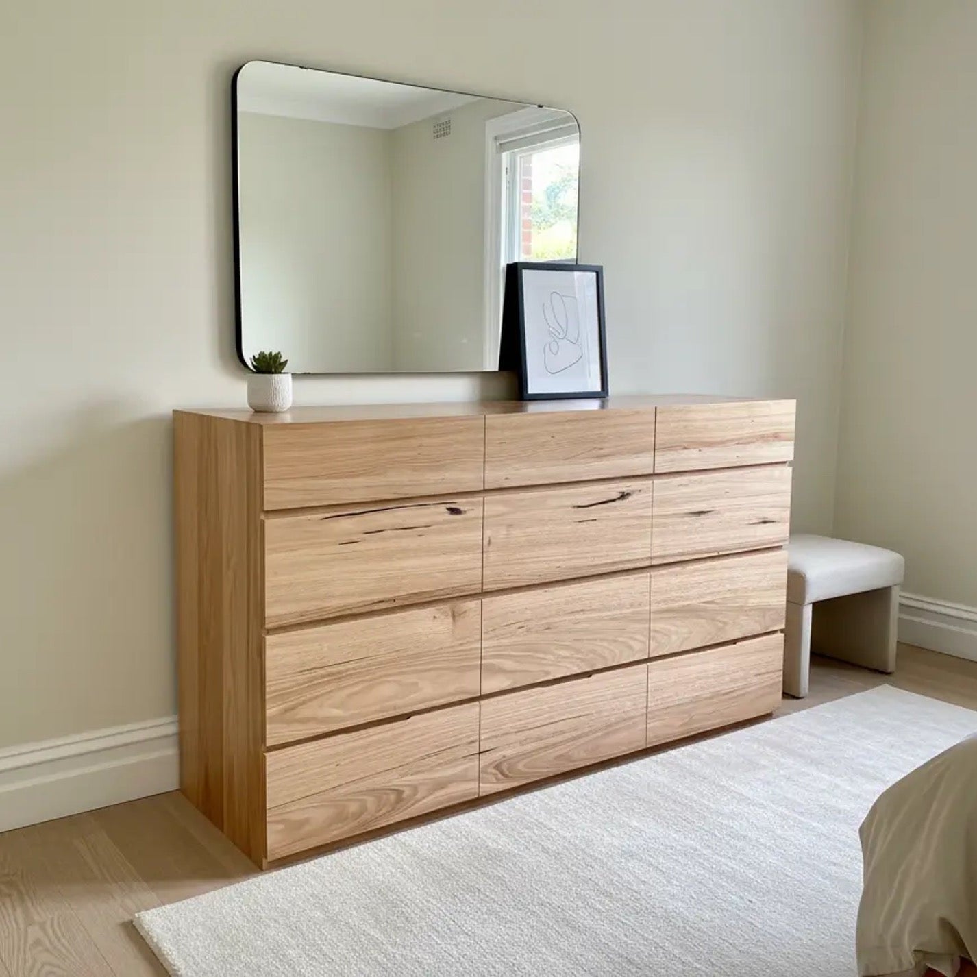 Noosa Messmate Dresser