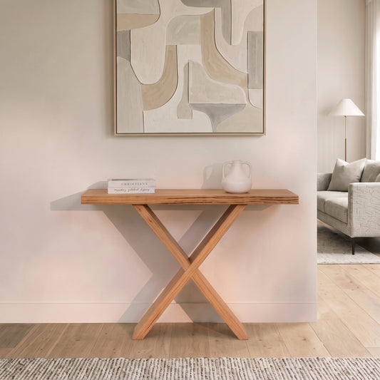 Axl Messmate Hall Table