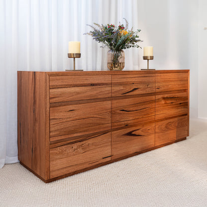 Cape Town Messmate Dresser (Honey Oak Stain)