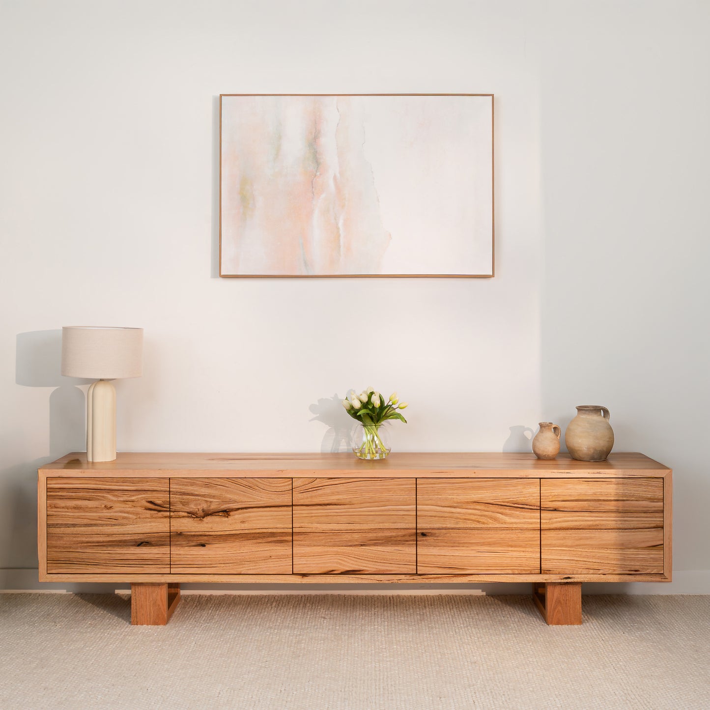 Hermes Messmate Entertainment Unit