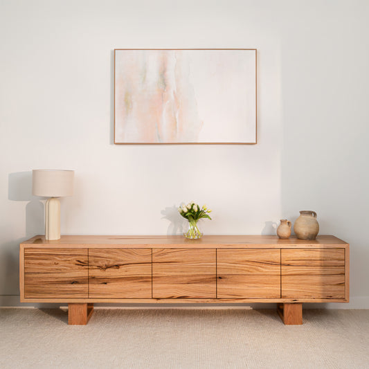 Hermes Messmate Entertainment Unit