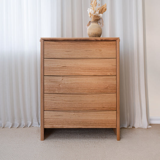Yakka Cloud Tasmanian Oak Feature Grade Tallboy