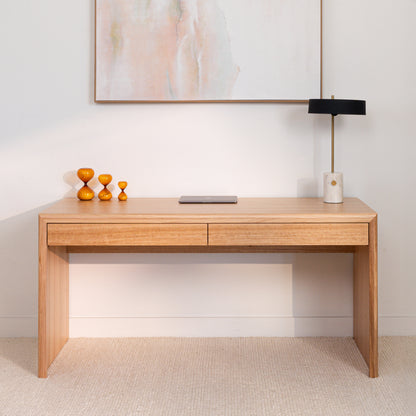 Yakka Tasmanian Oak Signature Desk