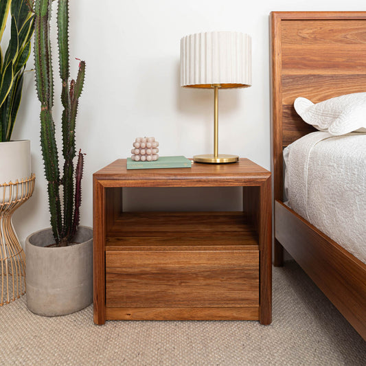 Yakka Blackwood Heritage Bedside Table (1 Drawer)