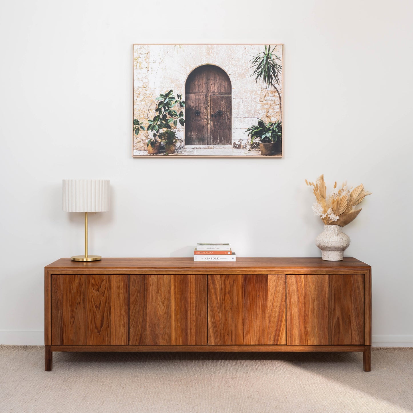 Yakka Blackwood Heritage Entertainment Unit