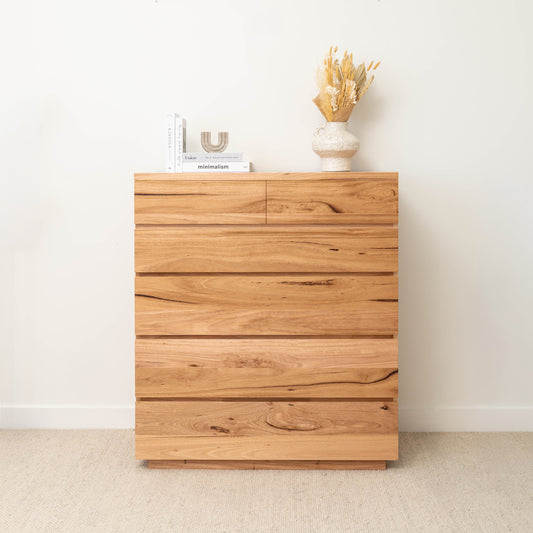 Elijah Messmate Tallboy